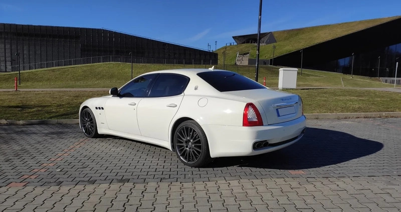 Maserati Quattroporte cena 124999 przebieg: 93300, rok produkcji 2010 z Zabrze małe 379